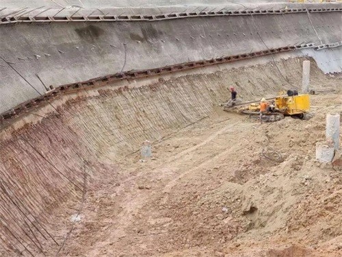 临桂基坑边坡加固