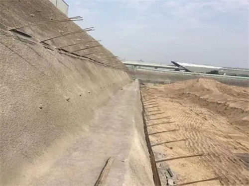 临桂河道边坡加固
